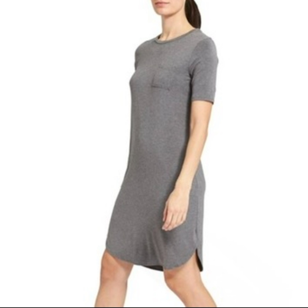 XS Athleta Teeing around t-shirt dress grey pocket women’s size